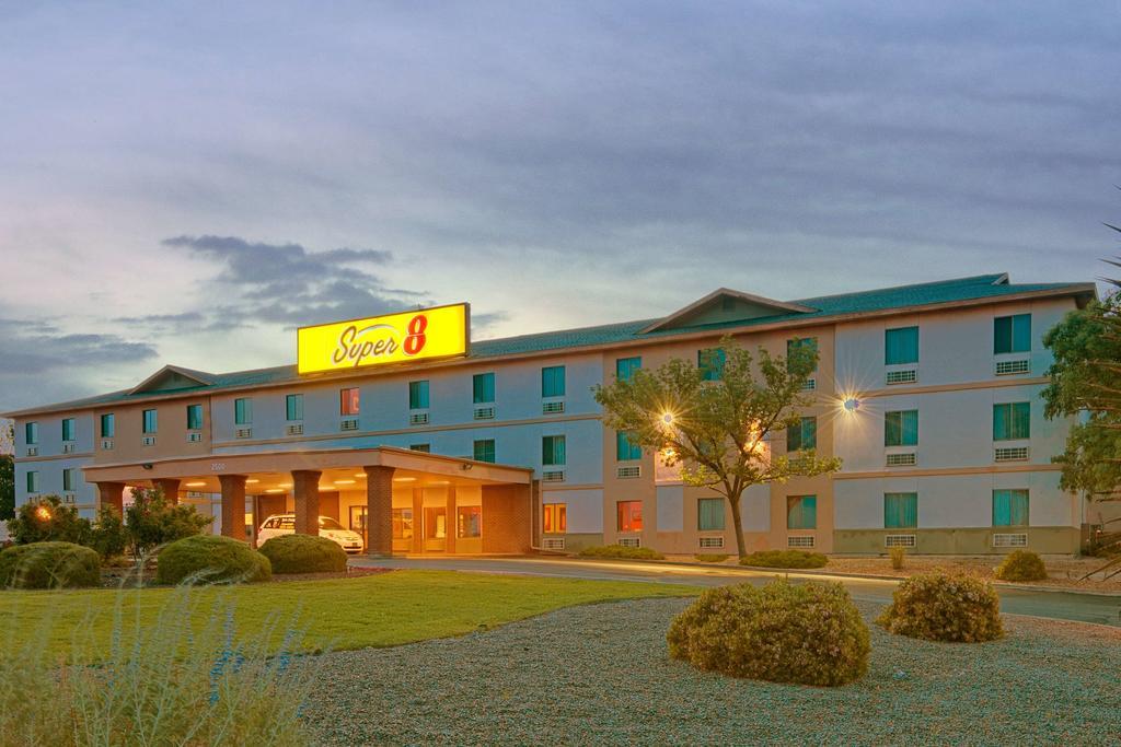 ホテル Super 8 Albuquerque/Midtown エクステリア 写真