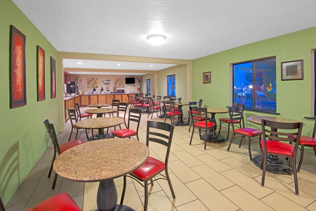 ホテル Super 8 Albuquerque/Midtown エクステリア 写真